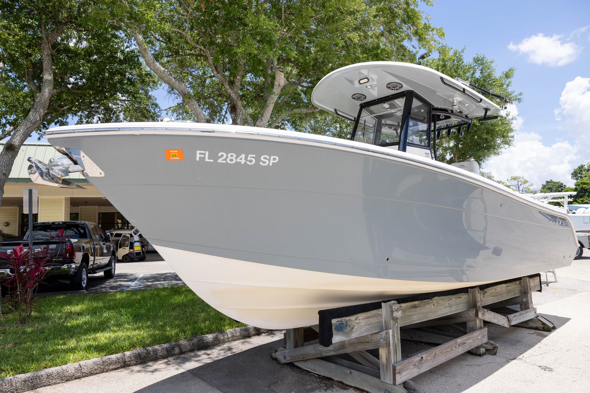2020 Cobia 262 CC