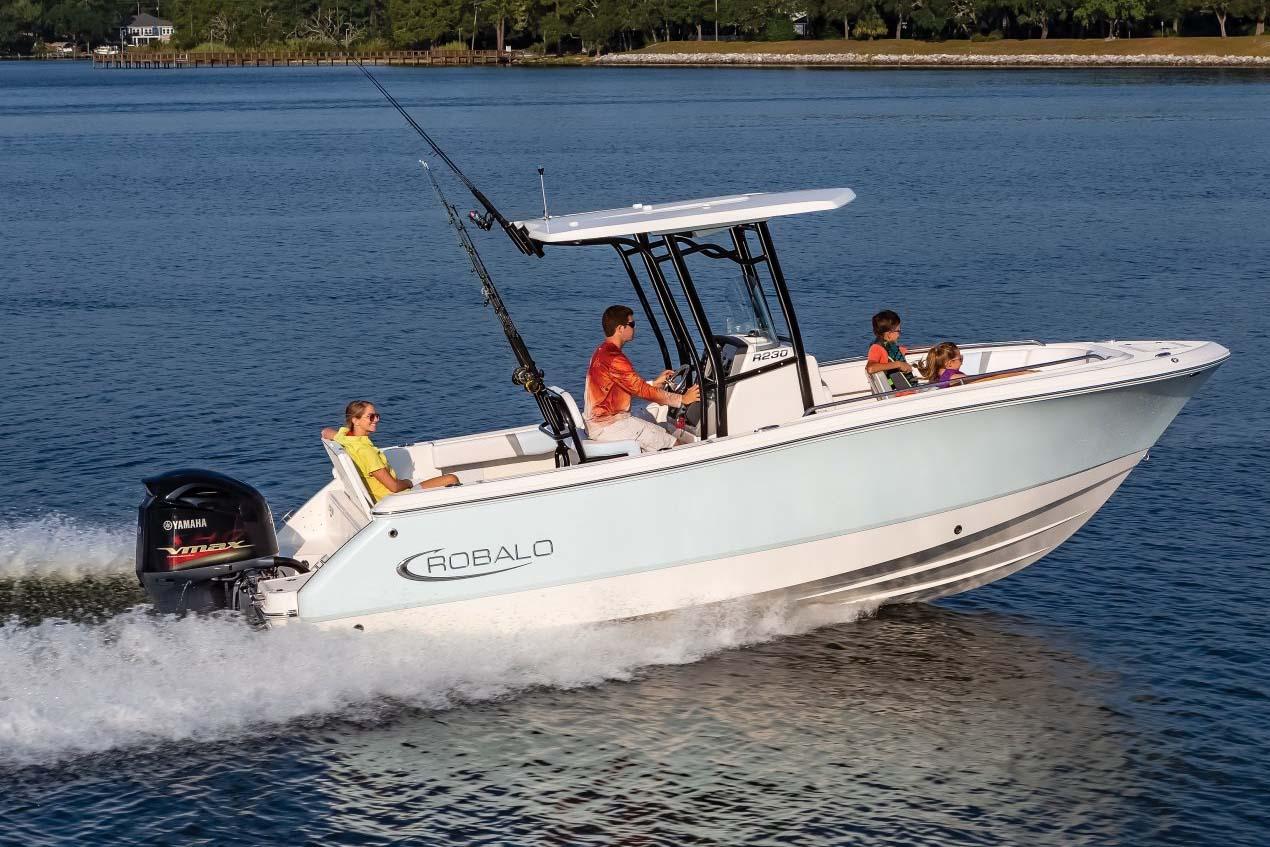 Image All About The 2023 Robalo R302 Robalo